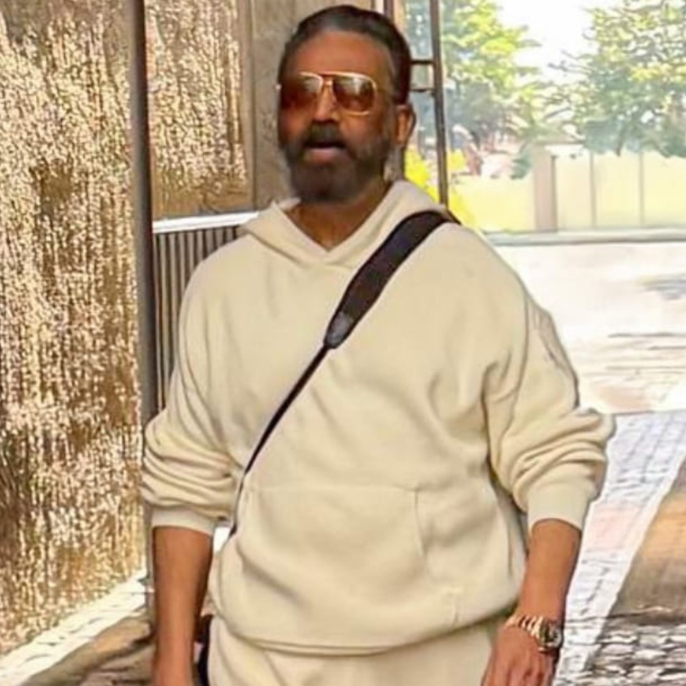 Kamal Haasan joins his KH237 director duo AnbAriv, sporting uber-cool casual look: see PIC