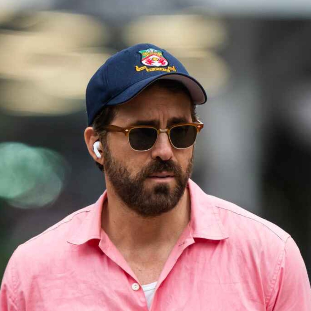 Ryan Reynolds Reveals How Father Struggled With Parkinson's Disease For 2 Decades And Mother's 'Caregiver Fatigue'