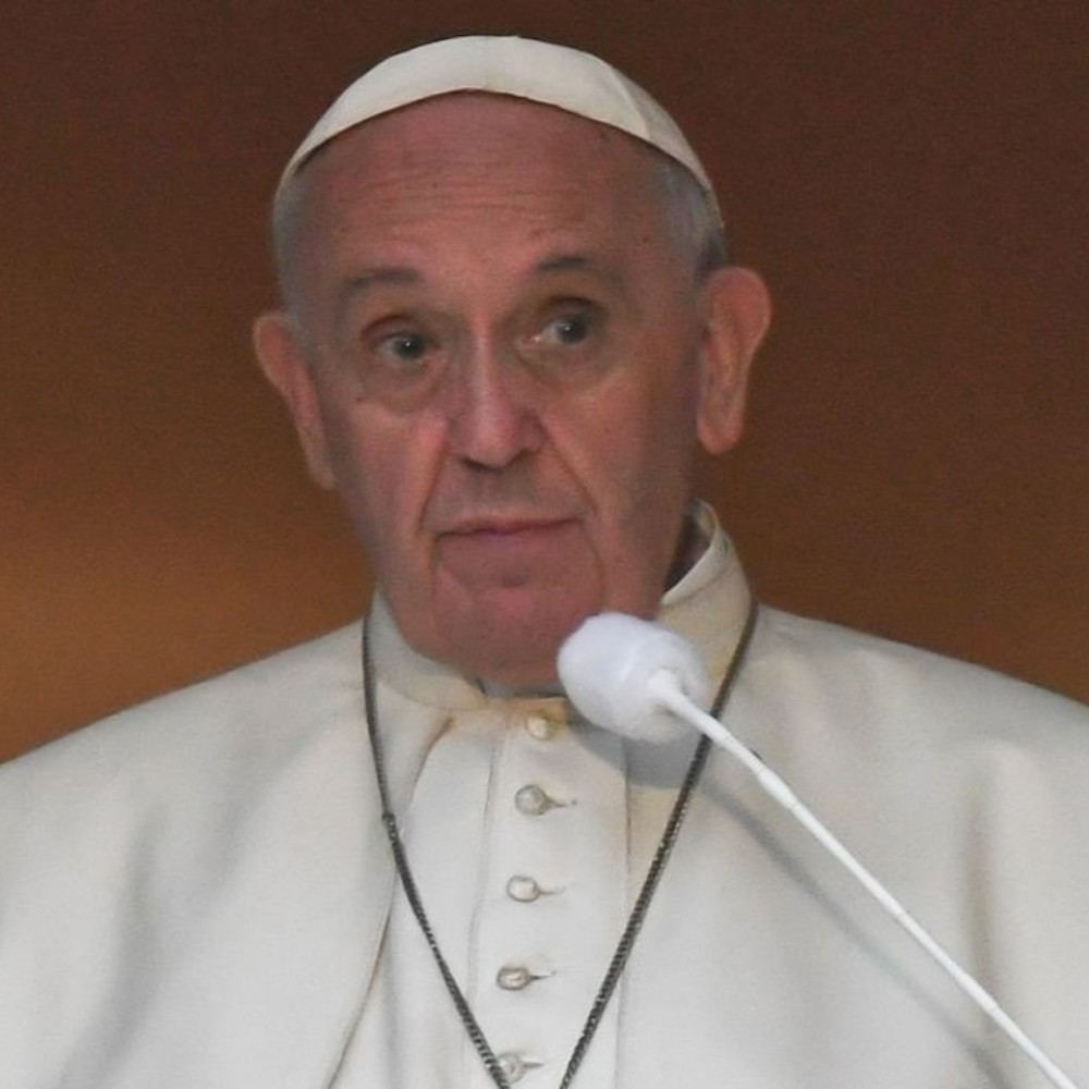 Pope Francis Death: Leonardo DiCaprio, Barack Obama, Jimmy Fallon, and More Celebs Remember Late Pontiff