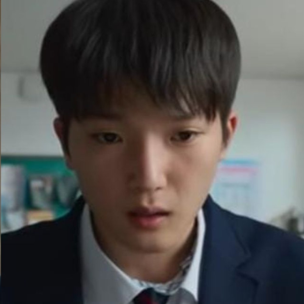 Weak Hero Class 2: Park Ji Hoon protects Choi Min Young from bullies; watch new teaser ahead of premiere
