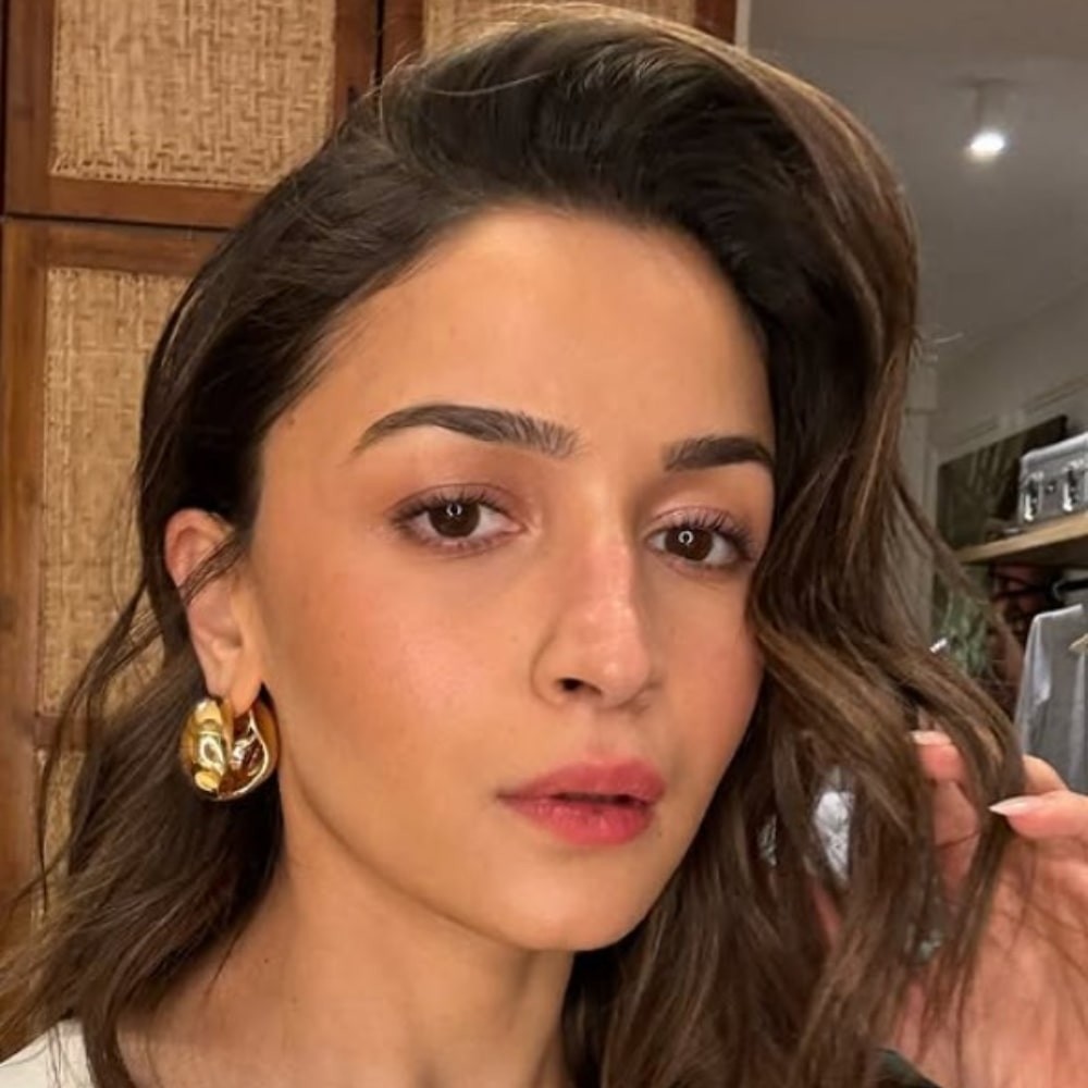 Alia Bhatt 'is not even half of what my real sister Pooja is', says Rahul Bhatt: 'She is ‘paani kam chai...'
