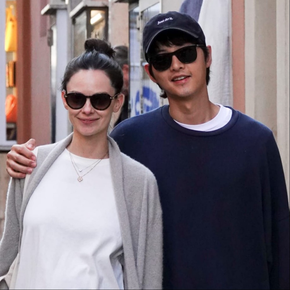 Song Joong Ki proves he's both loving father and caring husband with THIS act: ‘My wife is…’