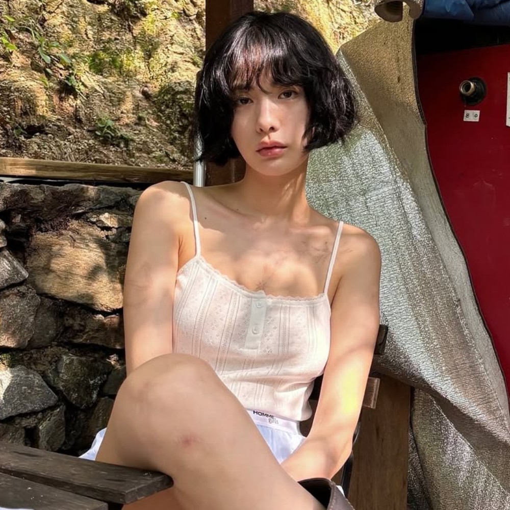 Nana admits feeling 'discomfort' as THE BOYZ fans mock her amid earphones row: 'For Sunwoo's sake...'