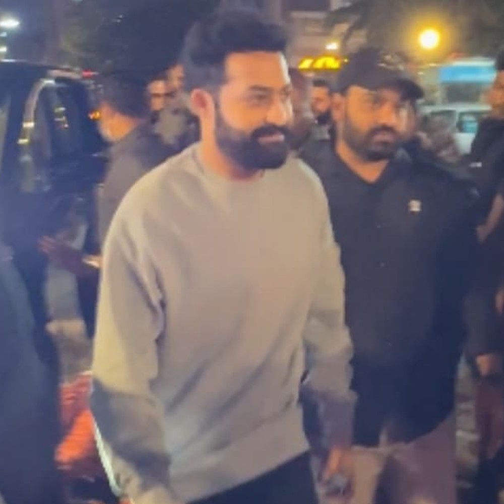 Jr NTR struts through with full swag at Kalyan Ram’s Arjun S/O Vyjayanthi’s trailer launch: WATCH