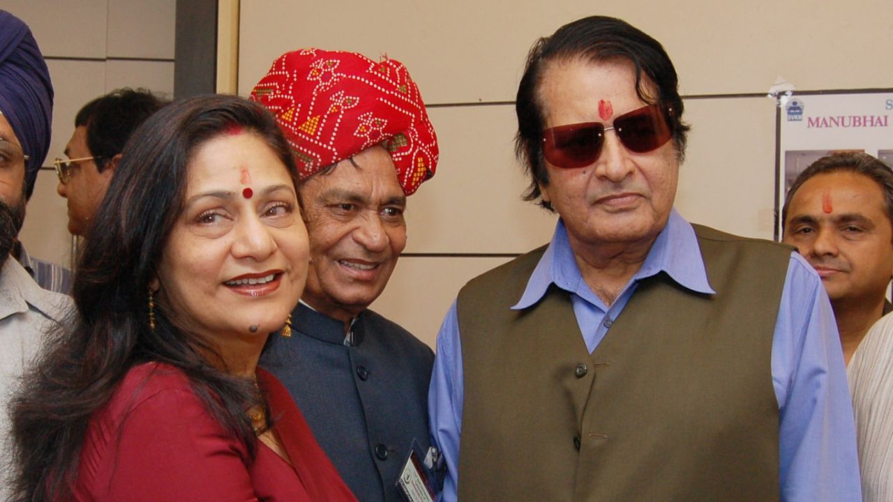 Manoj Kumar and Aruna Irani (via Getty Images)