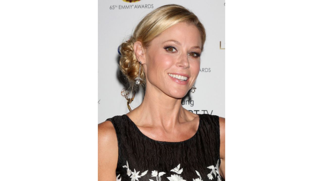 Julie Bowen's Plastic Surgery