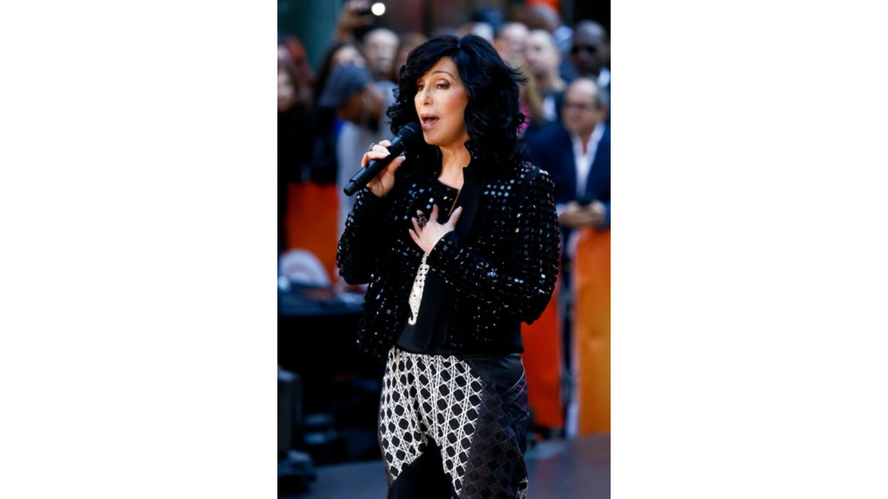 Cher’s Plastic Surgery