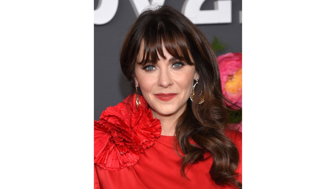 Zooey Deschanel Plastic Surgery