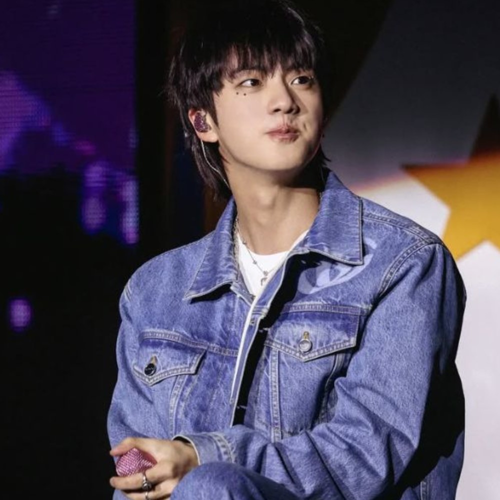 BTS' Jin reunites with Chris Martin to perform My Universe at Coldplay’s 2025 Seoul concert, ARMY calls duo ‘incredible’