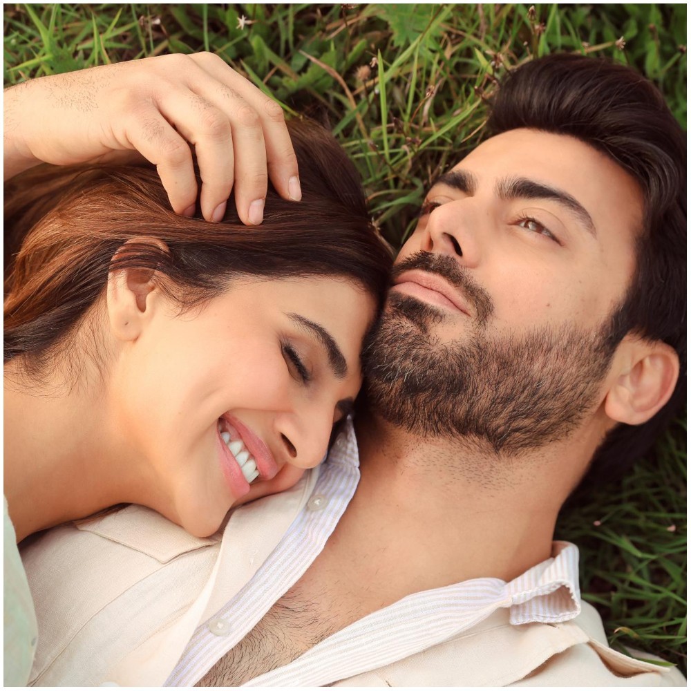 Abir Gulaal Teaser: Netizens ‘freak out’ over Fawad Khan’s Bollywood comeback; are ‘sold’ on his chemistry with Vaani Kapoor Abir Gulaal Teaser: Netizens ‘freak out’ over Fawad Khan’s Bollywood comeback; are ‘sold’ on his chemistry with Vaani Kapoor