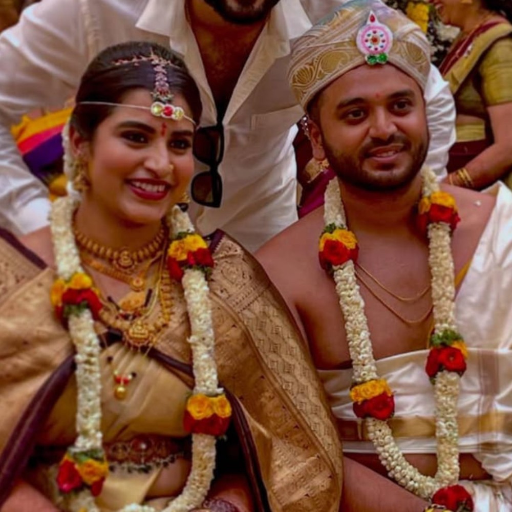 Archana Kottige ties the knot with cricketer BR Sharath; celebs like Devdutt Padikkal, Ashika Ranganath, and more join the celebrations