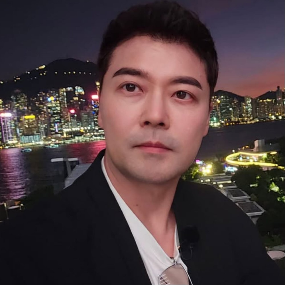 Jun Hyun Moo finally breaks silence on drunken livestream with BoA; admits it was ‘wrong' to mention Park Na Rae