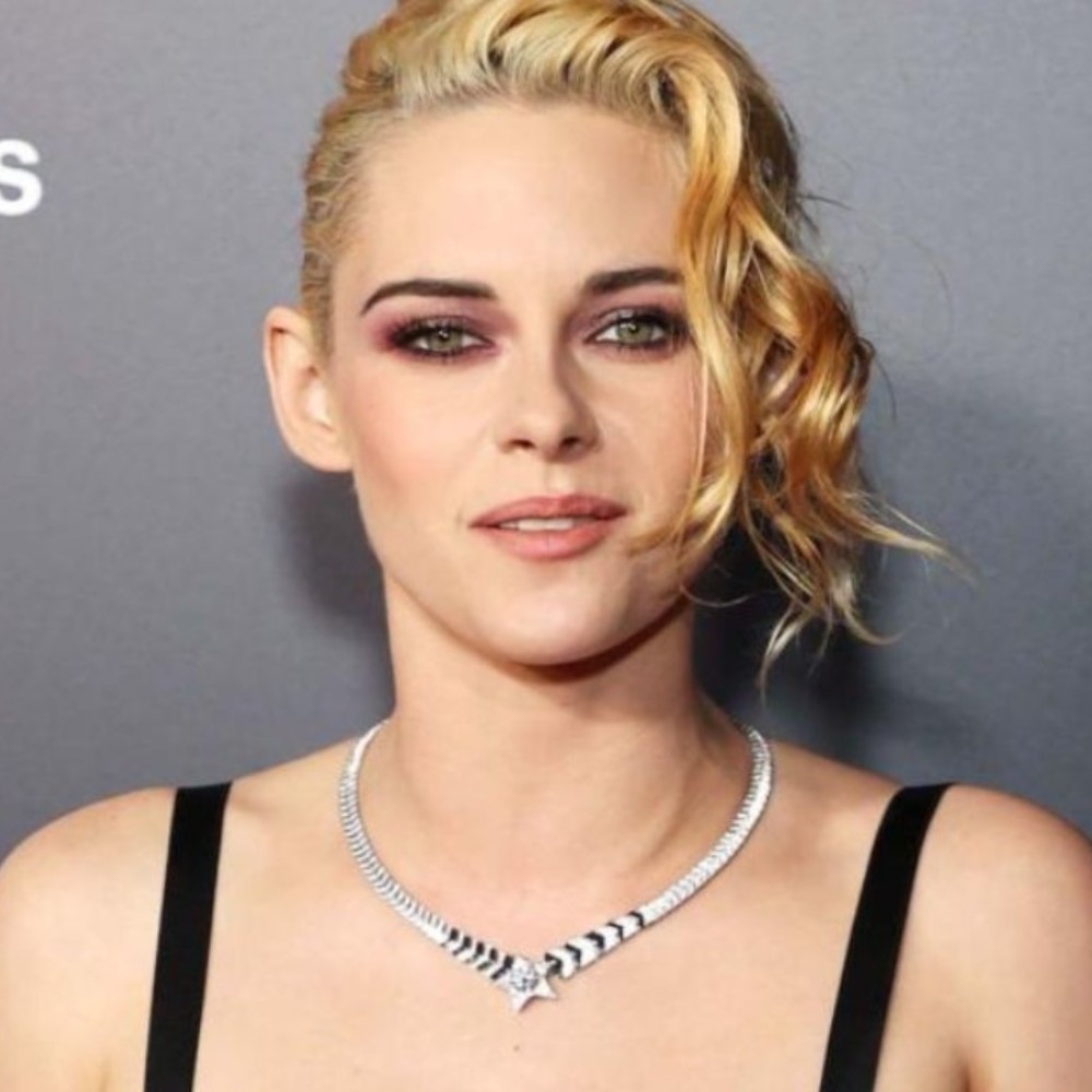 From Robert Pattinson to Dylan Meyer: Kristen Stewart’s Relationship History As She Finds Her Happily Ever After 