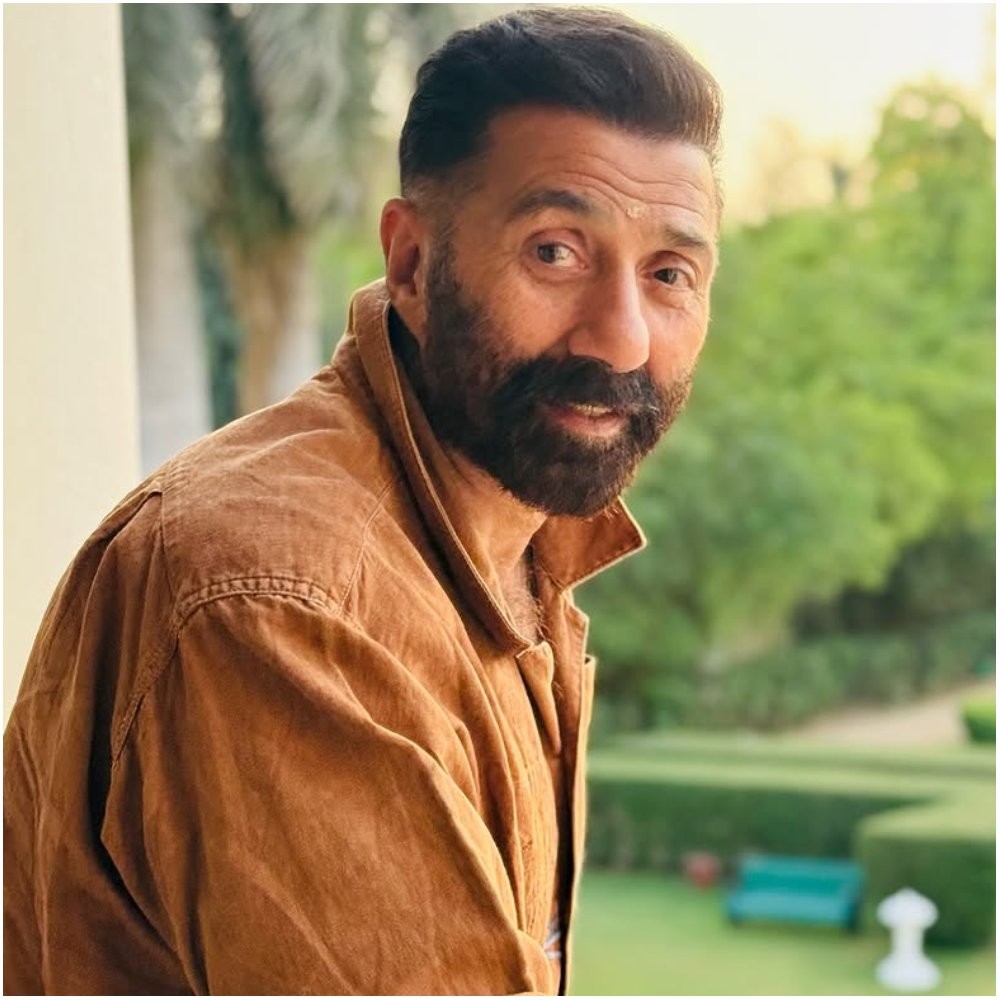 Jaat actor Sunny Deol supports Fawad Khan’s return to Indian cinema with Abir Gulaal co-starring Vaani Kapoor; ‘We should...’ Jaat actor Sunny Deol supports Fawad Khan’s return to Indian cinema with Abir Gulaal co-starring Vaani Kapoor; ‘We should...’