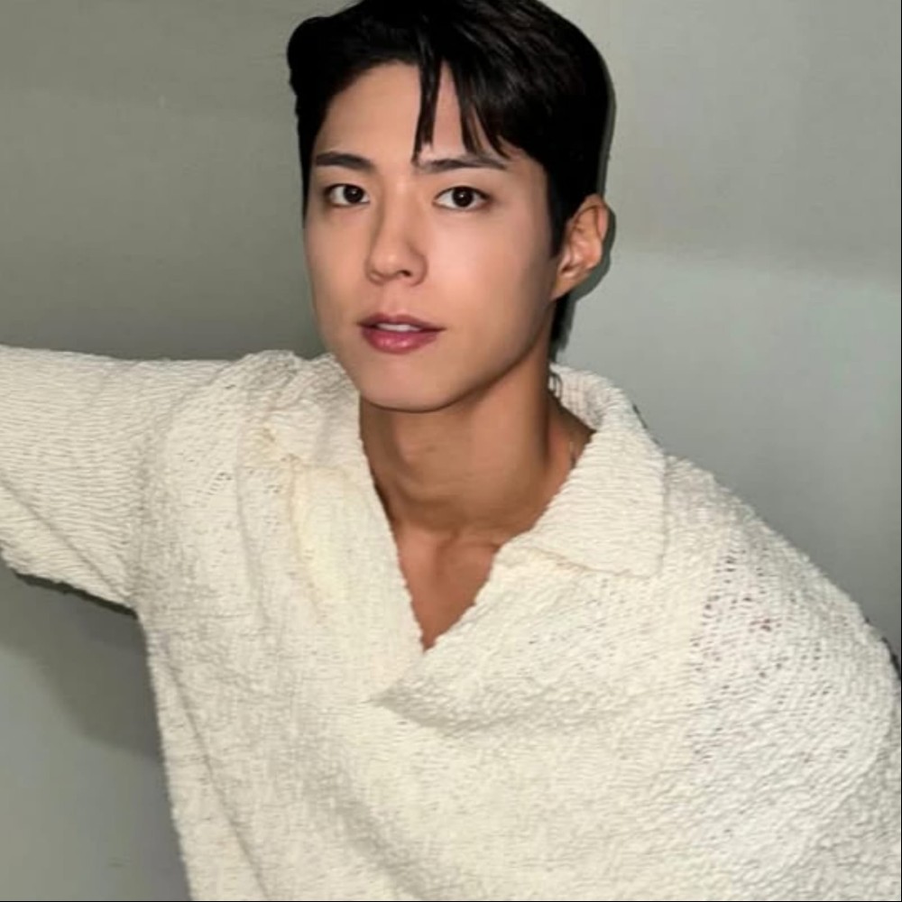 Who is Park Bo Gum dating? Complete list of relationship rumors with IU, Kim Yoo Jung, Song Hye Kyo and more