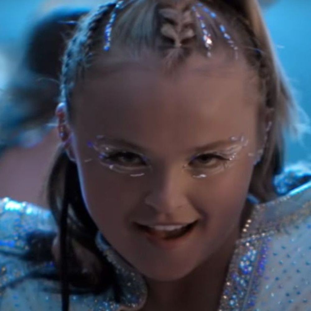 Jojo Siwa's Mom Breaks Silence on Mickey Rourke's Homophobic Remarks on Big Brother UK Before Exit: 'I'm Really Sad...'