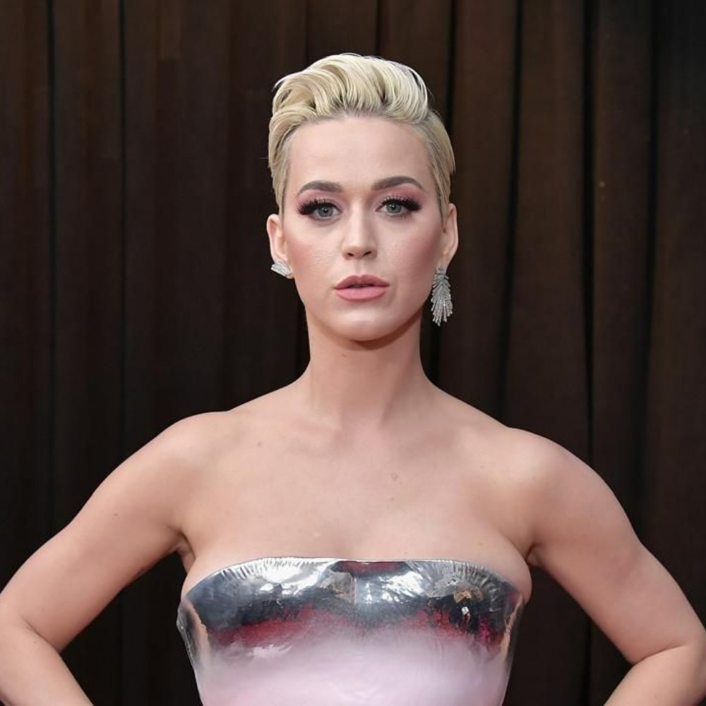 Katy Perry Regrets ‘Kissing the Ground’ and ‘Making a Public Spectacle’ of Space Trip Amid Criticism: Report