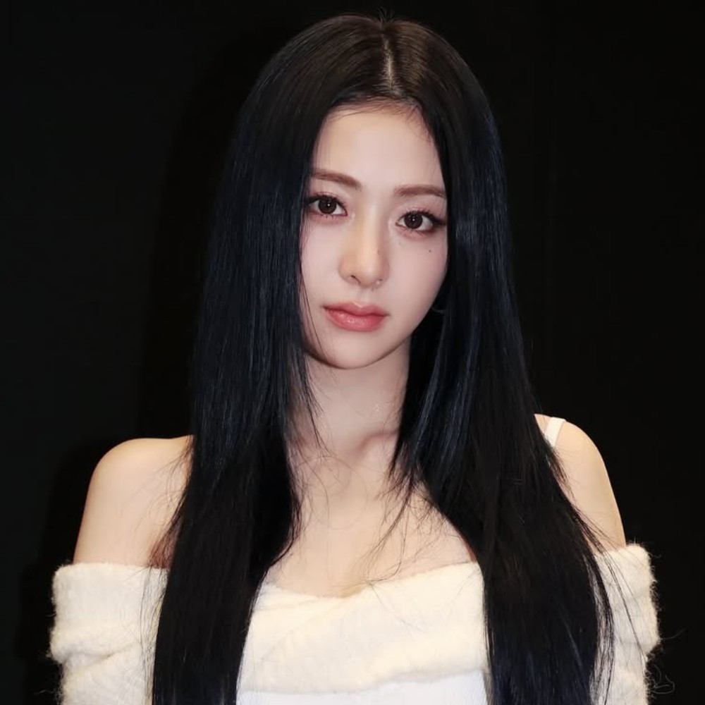 LE SSERAFIM’s Yunjin recalls crying over 2024 Coachella vocals backlash and worrying for future: 'Was really painful...'