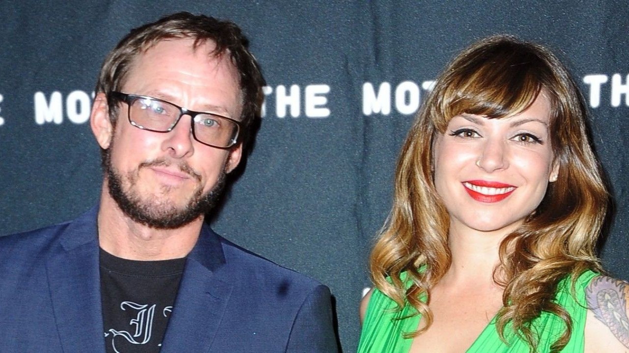 Details of Weezer Bassist Scott Shriner’s Wife Jillian’s Attempted Murder Revealed by L...