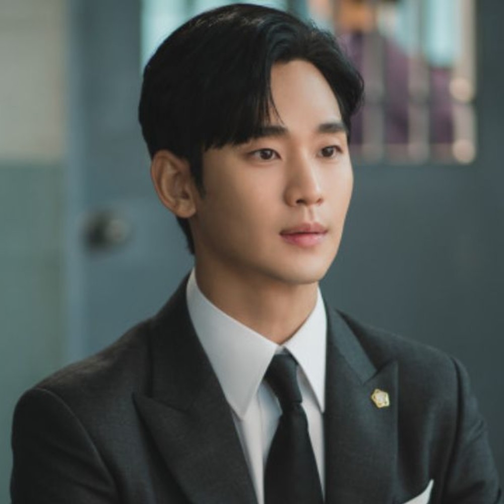 Kim Soo Hyun and Sulli’s 2017 film Real climbs to No 4 spot on OTT charts amid Kim Sae Ron dating controversy