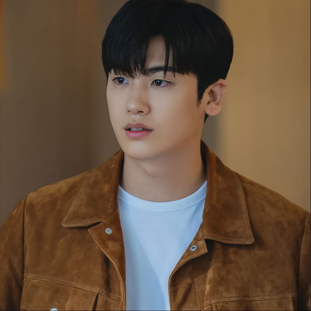 Wooga Squad’s V, Park Seo Joon and Park Hyung Sik dominate 2025 Most Handsome Korean Actors list; know other names on it