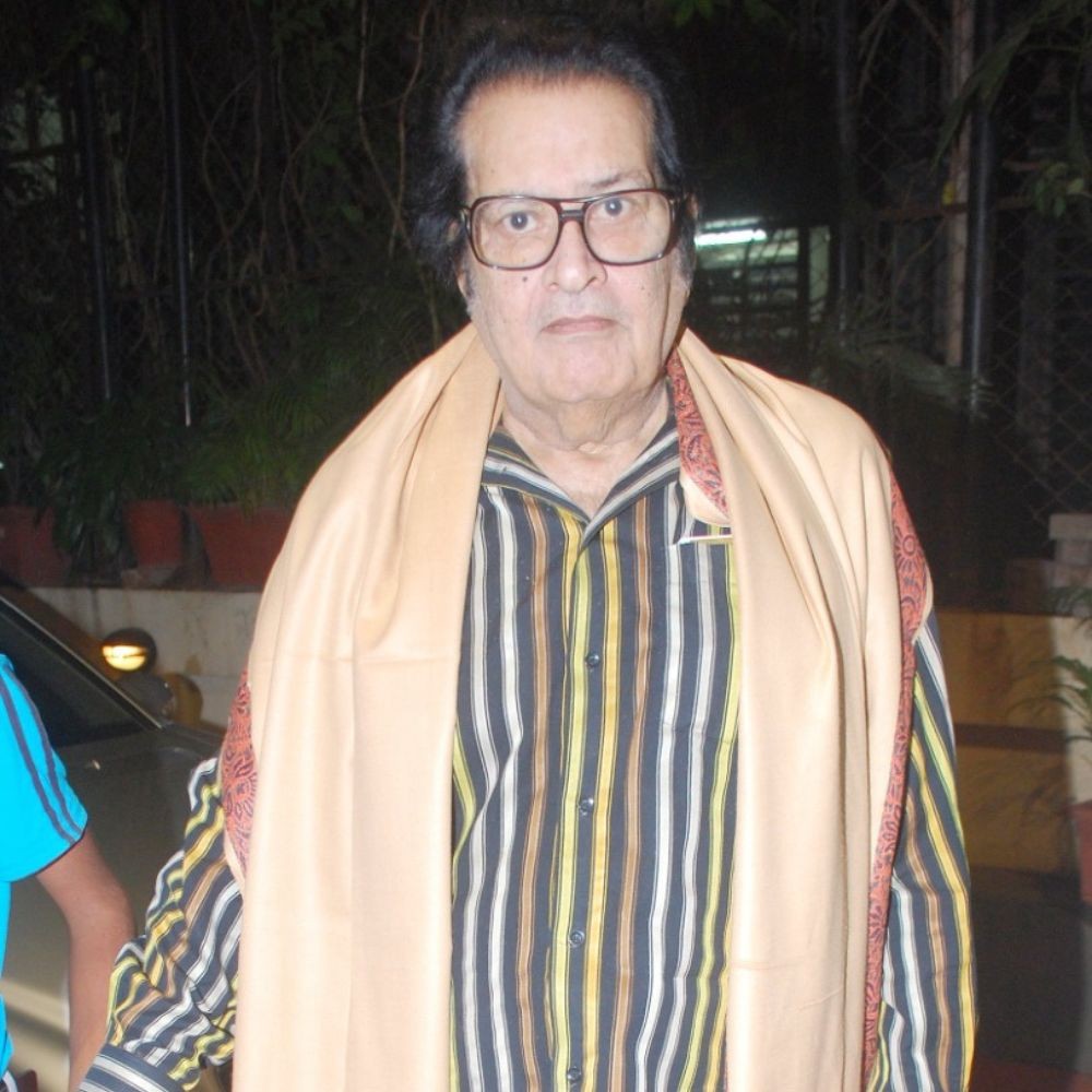 Manoj Kumar Passes Away: Veteran actor’s son Kunal Goswami shares MAJOR details, reveals he was in pain but left peacefully; ‘When organs fail…’