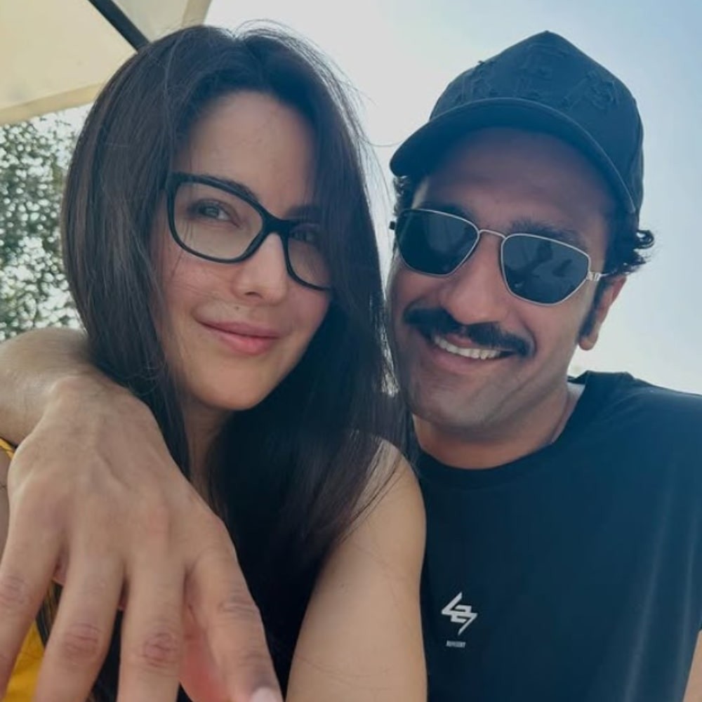 Katrina Kaif-Vicky Kaushal turning cheerleaders for pals Karishma Kohli and Mikhail Yawalkar at their wedding is what we expect from our buddies: WATCH