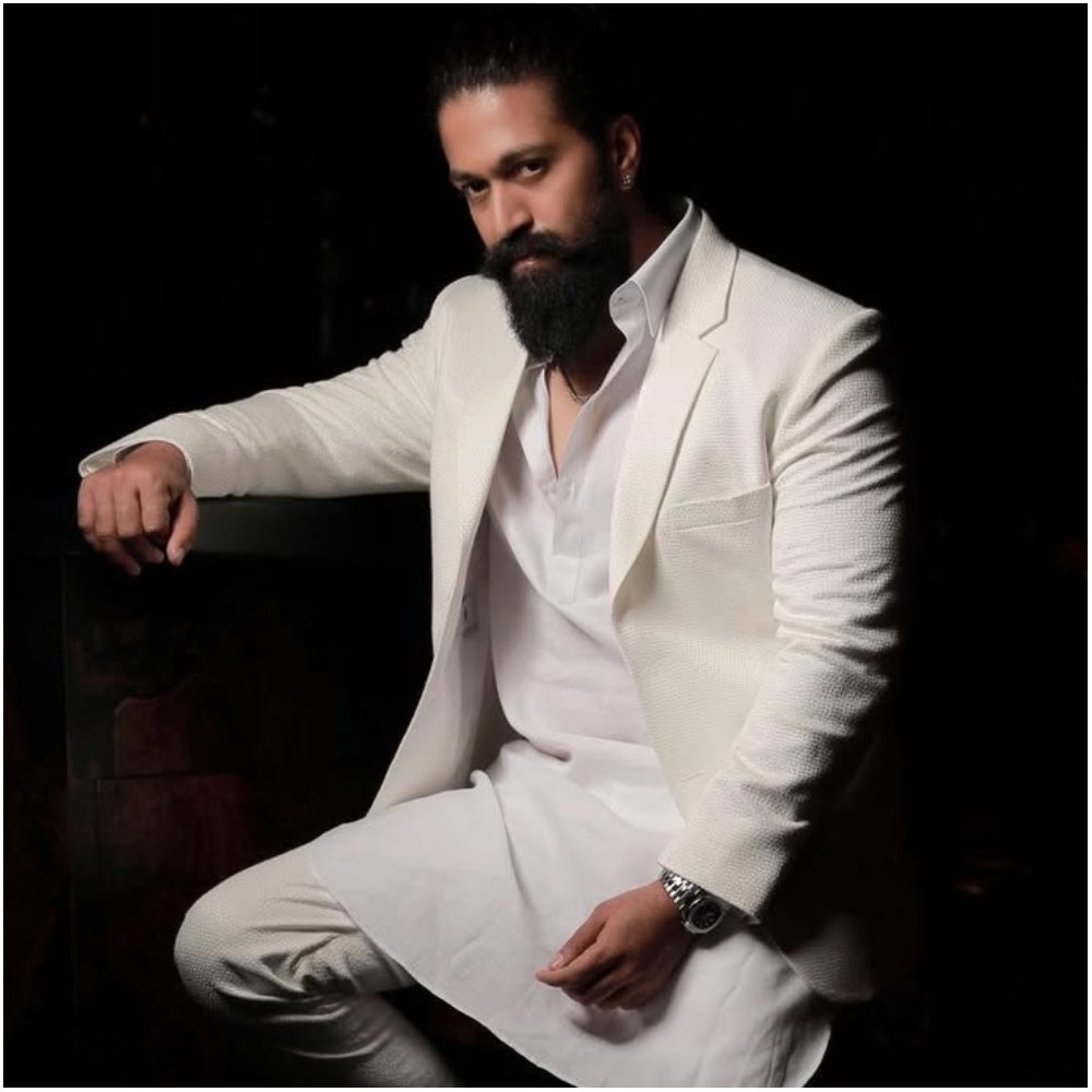 EXCLUSIVE: Yash to start shooting for Ramayana THIS week; Marks the beginning with a visit to temple in Ujjain 