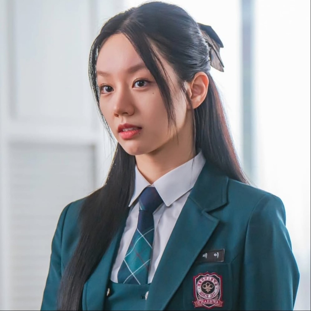 61st Baeksang Arts Awards: Fans demand disqualification of Hyeri, IU, and Kim Hye Yoon from Popularity Awards; here's why