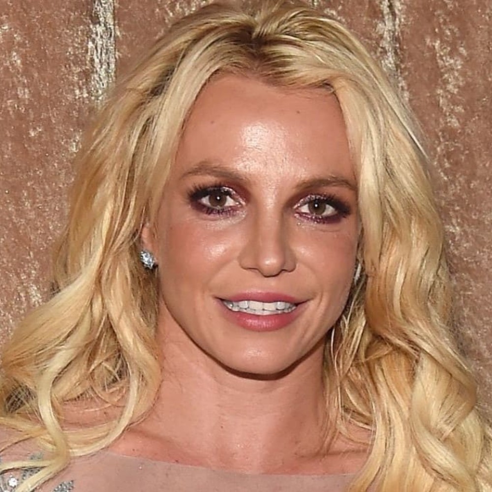 Oops! Britney Spears Caught Smoking Mid-Flight, Reacts After Getting Warning from Authorities