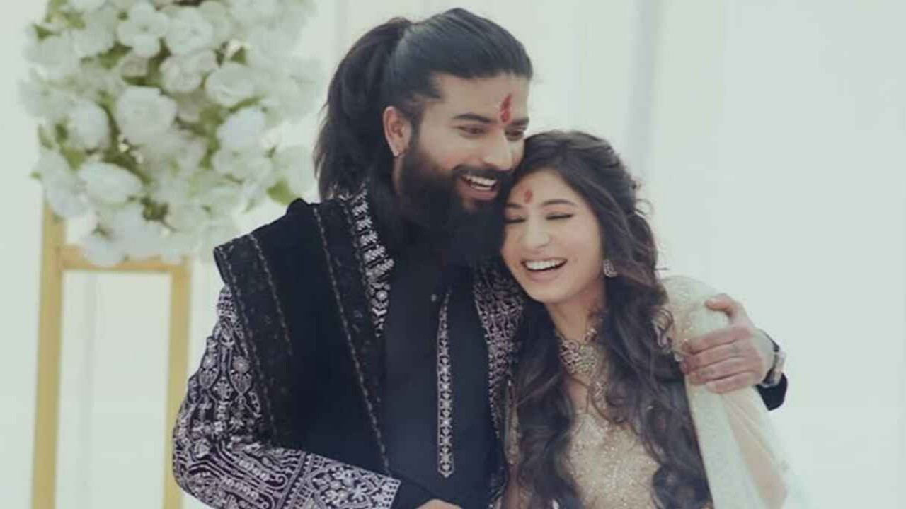 Anurag Dobhal, Ritika Chauhan