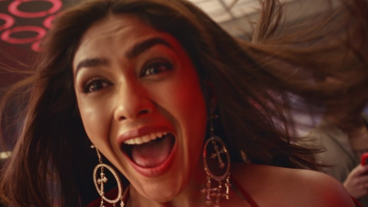 Picture Courtesy: Pinkvilla Actor Mrunal Thakur caught screaming with joy, read to know more: WATCH
