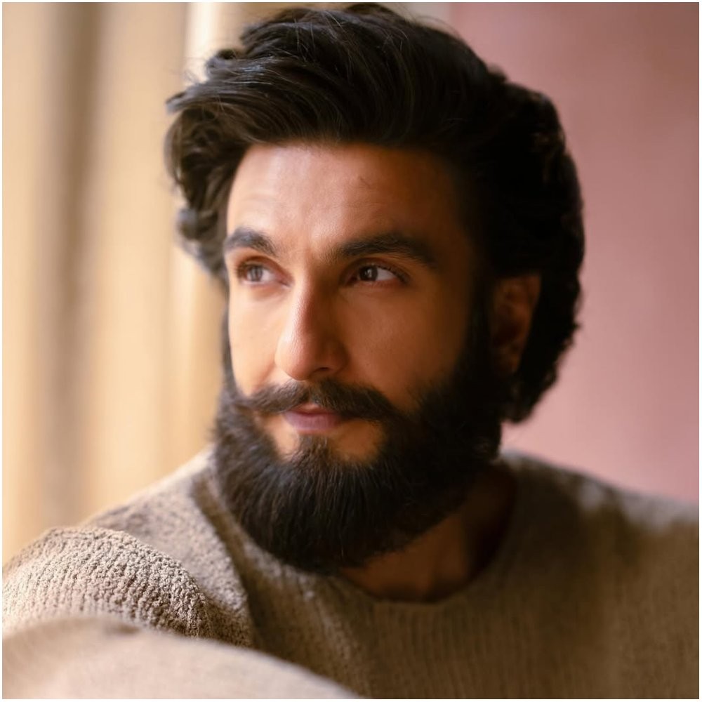 Ranveer Singh and Vicky Kaushal represent every Virat Kohli fan with emotional reactions to his Test cricket retirement announcement