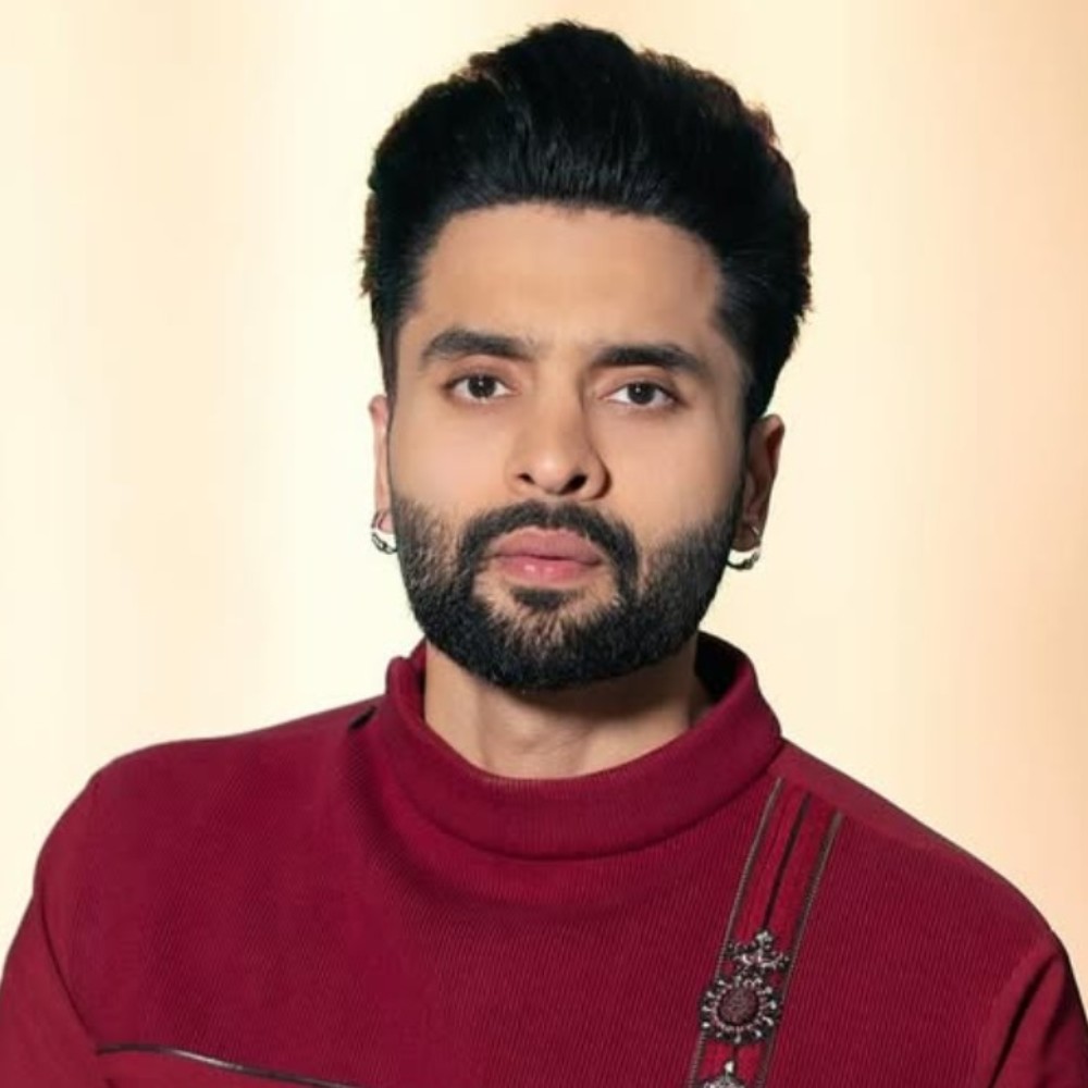 Jackky Bhagnani BREAKS SILENCE on Akshay Kumar's Bade Miyan Chote Miyan failure: 'As a family we have mortgaged properties...'