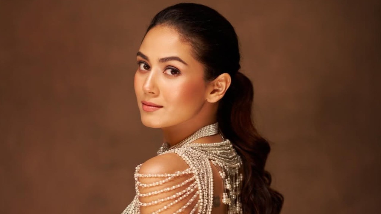 Picture Credit: Mira Rajput Instagram Mira Rajput's easy 5-step facial massage routine for natural glow without any product