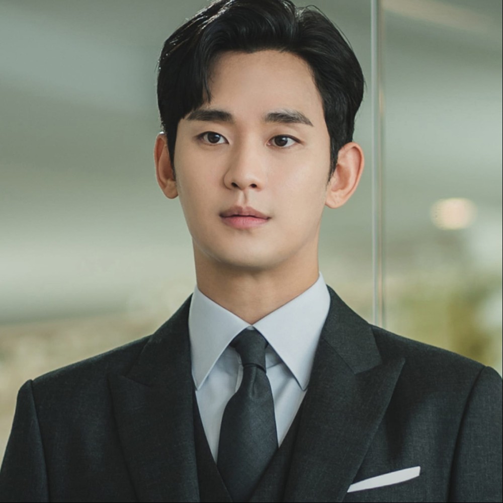 Kim Soo Hyun faces 10 billion KRW damages lawsuit from global brand amid Kim Sae Ron scandal; know more