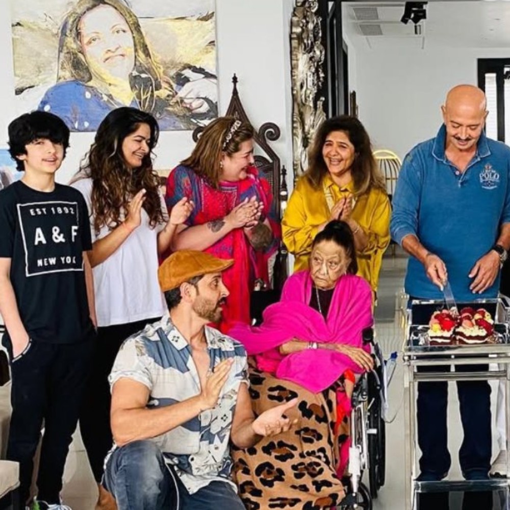 Inside Hrithik Roshan’s luxurious Mumbai family home: Cozy personalized wall to classic interior