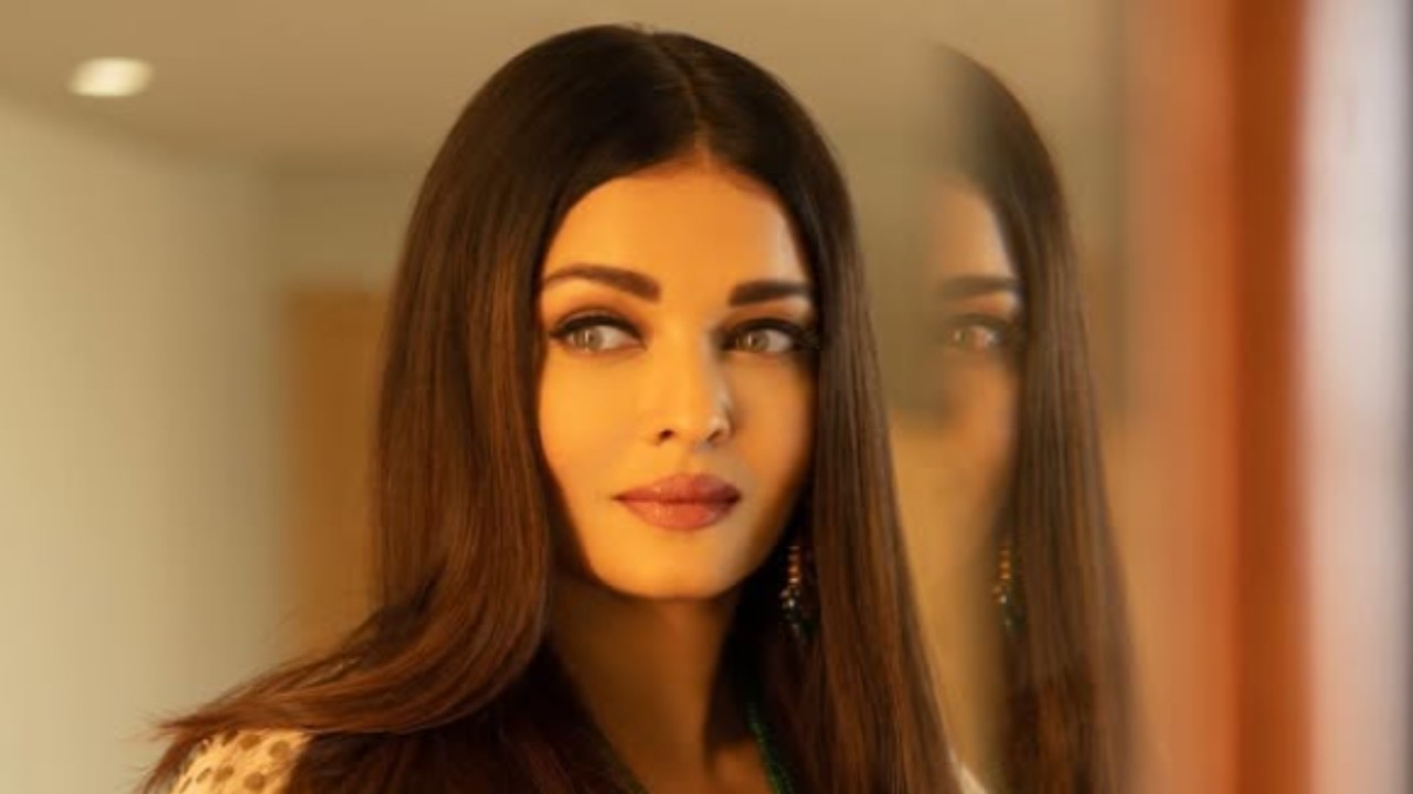 Pic Courtesy: Aishwarya Rai Bachchan Instagram 'We don't have to take appointments from parents...': When Aishwarya Rai had witty response to question about Indian culture