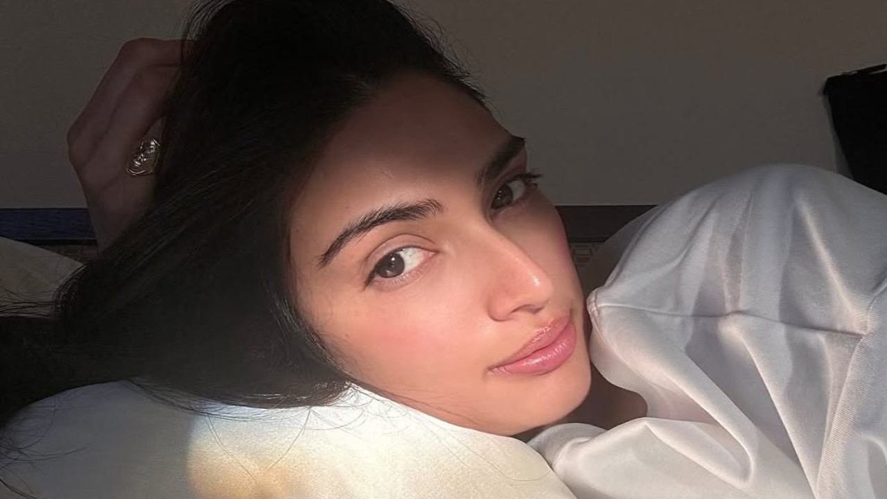 Picture Credit: Athiya Shetty Instagram Athiya Shetty's skincare routine: Moisturizing and hydration are must