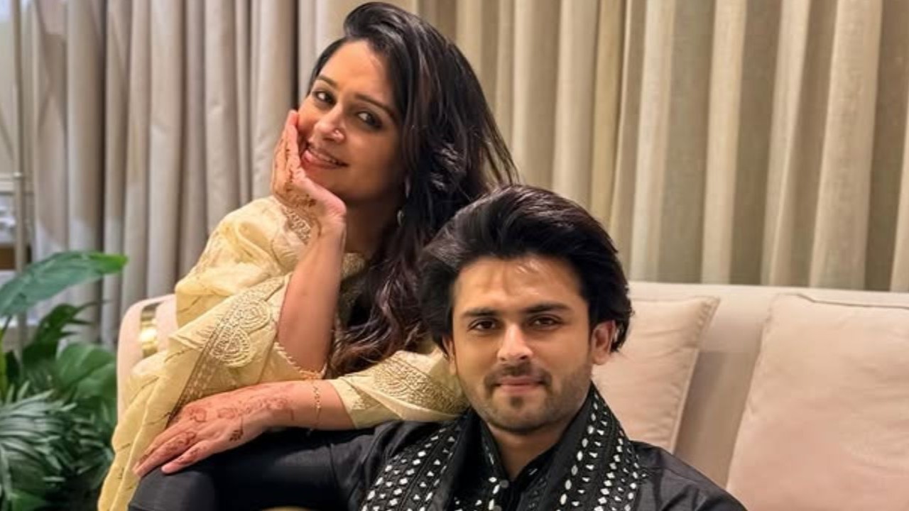 Inside Dipika Kakar and Shoaib Ibrahim’s high-end 5 BHK Mumbai house (PC: Dipika Kakar on Instagram) Inside Dipika Kakar and Shoaib Ibrahim’s high-end 5 BHK Mumbai house