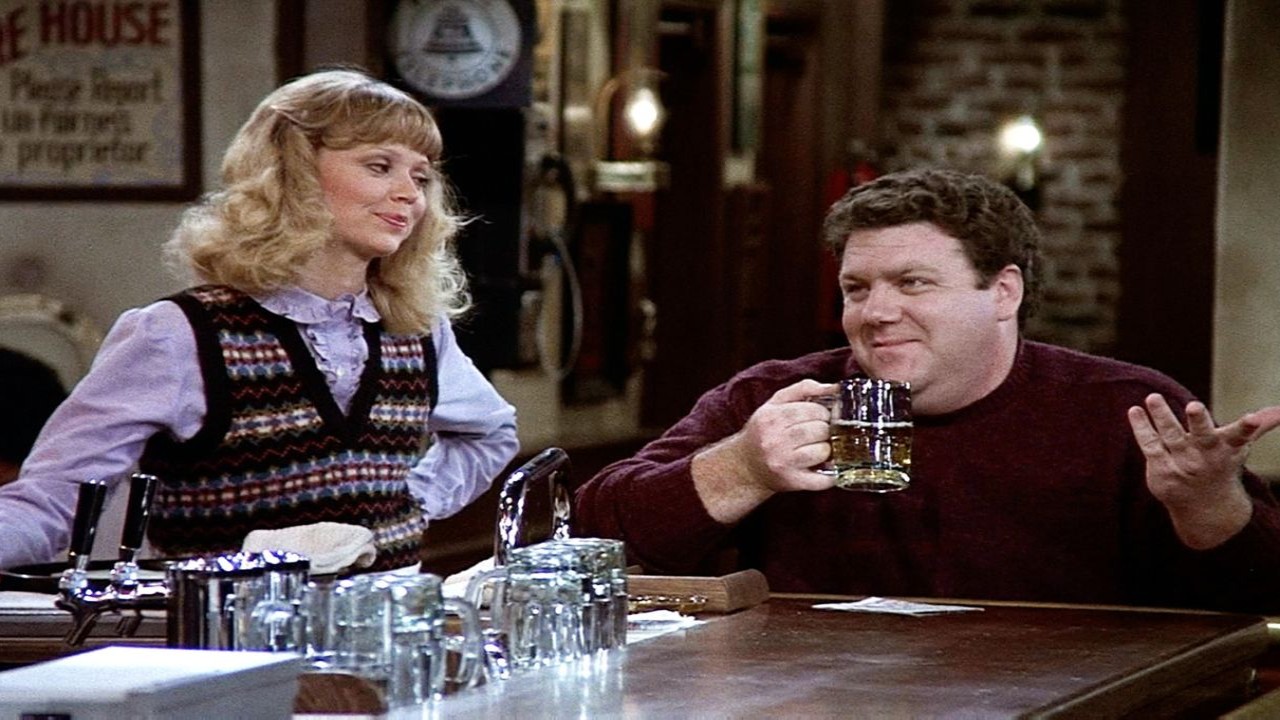 Cheers (CC: IMDb) Cheers (CC: IMDb)