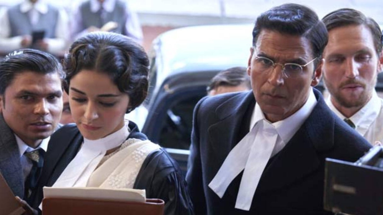 Picture Courtesy: Dharma Productions Akshay Kumar, Ananya Panday