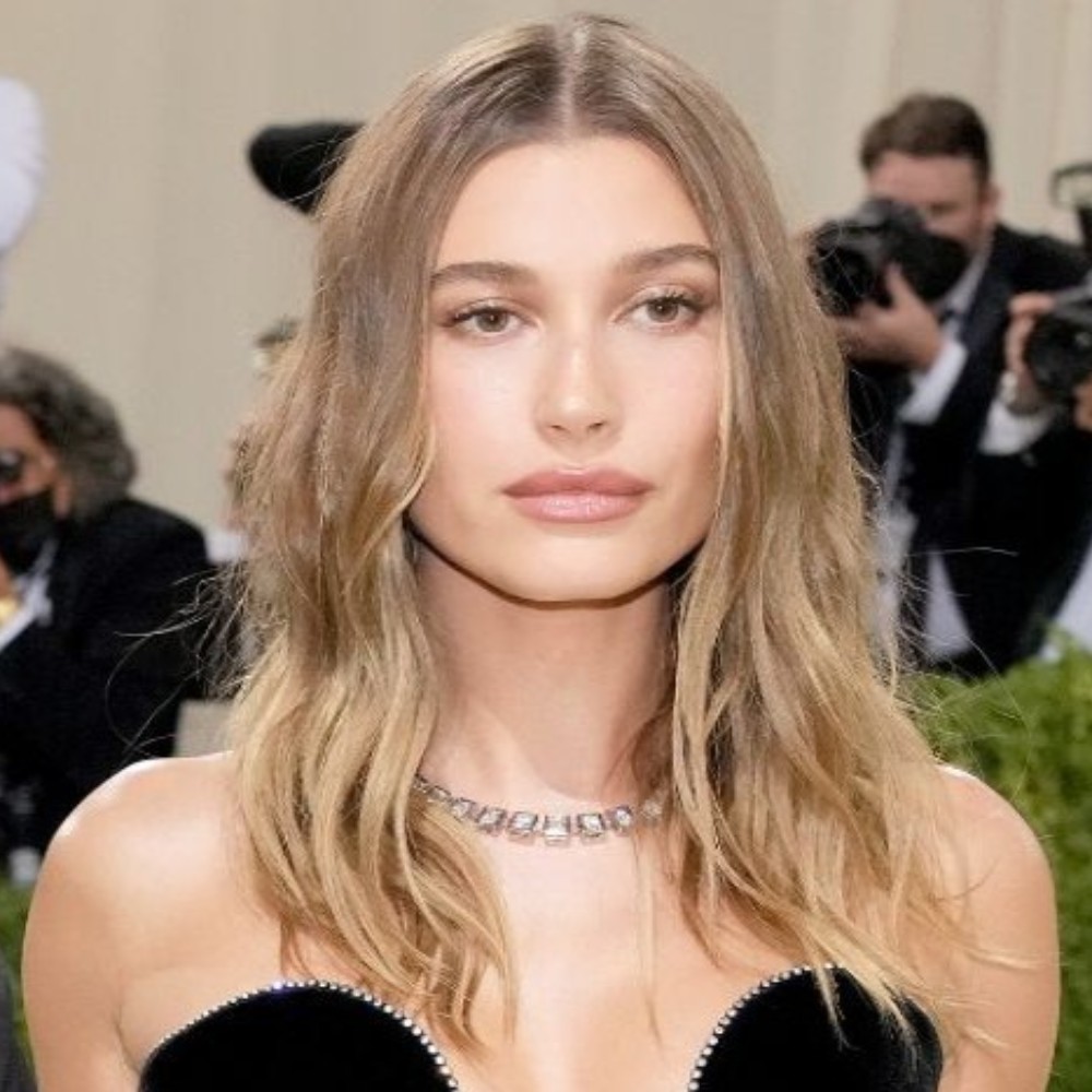Hailey Bieber is 'Tired' Amid Justin Bieber Marriage Drama and Ahead of Rumored Met Gala Appearance; Check Out Relatable Update