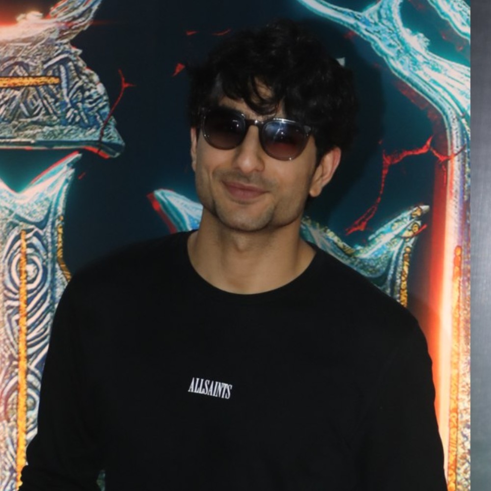 The Bhootnii Screening: Ibrahim Ali Khan comes to support rumored GF Palak Tiwari for her horror comedy film, WATCH The Bhootnii Screening: Ibrahim Ali Khan comes to support rumored GF Palak Tiwari for her horror comedy film, WATCH