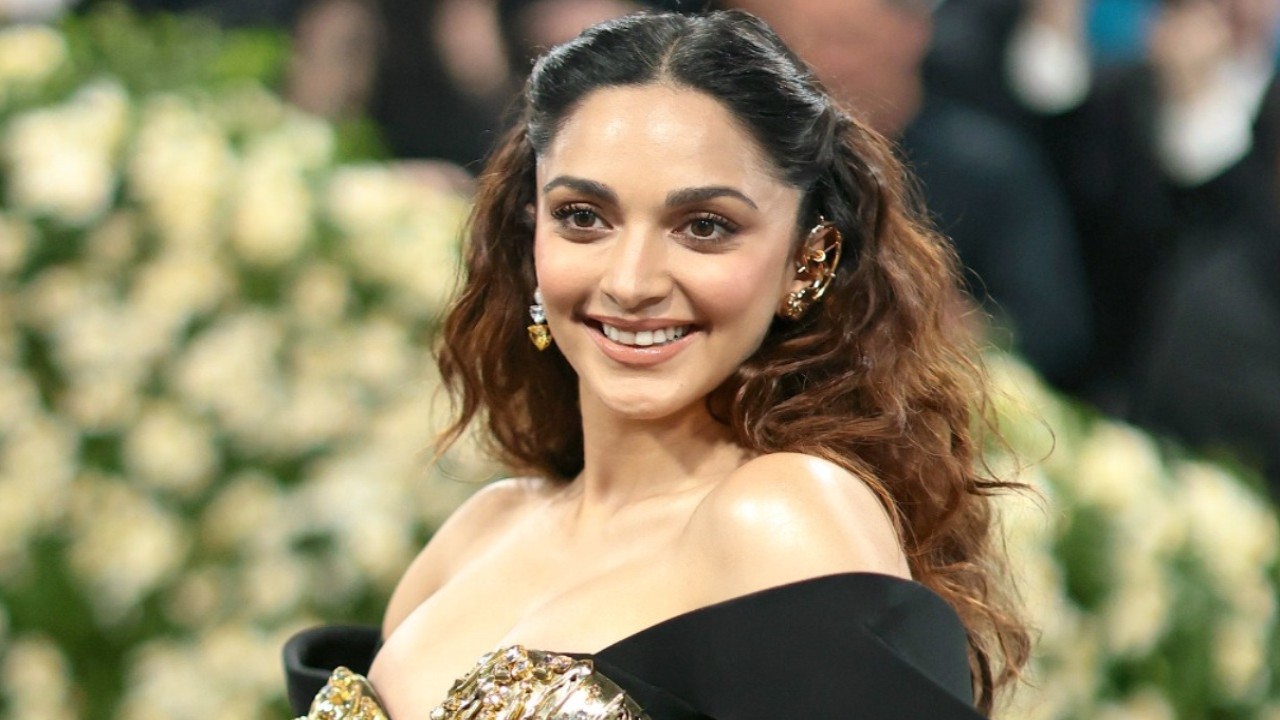 Picture credit: Getty Images Mom-to-be Kiara Advani proudly flaunts baby bump for 1st time as she makes MET Gala 2025 debut; motherhood never looked this glamorous
