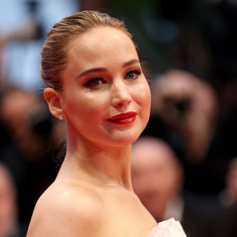Cannes Film Festival 2025: Jennifer Lawrence Says Mothers ‘Feel Like an Alien’ Postpartum, Talks About Her 2nd Kid’s Birth