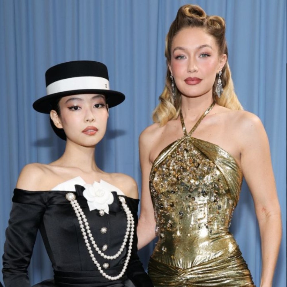 Met Gala 2025: BLACKPINK's Jennie and Gigi Hadid exude royalty in a sweet moment before walking blue carpet; see pic