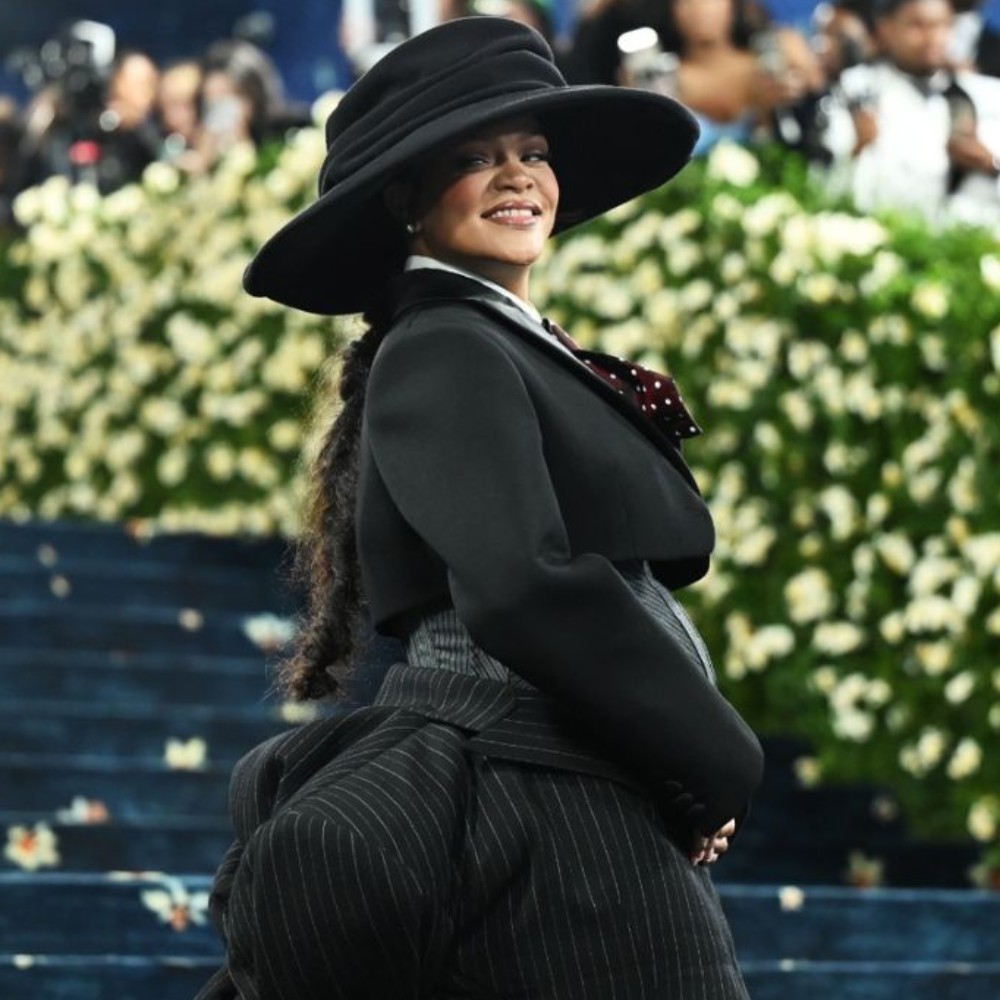 Rihanna is Pregnant AGAIN: Singer Debuts Baby Bump at Met Gala 2025 Confirming 3rd Child with ASAP Rocky; PICS