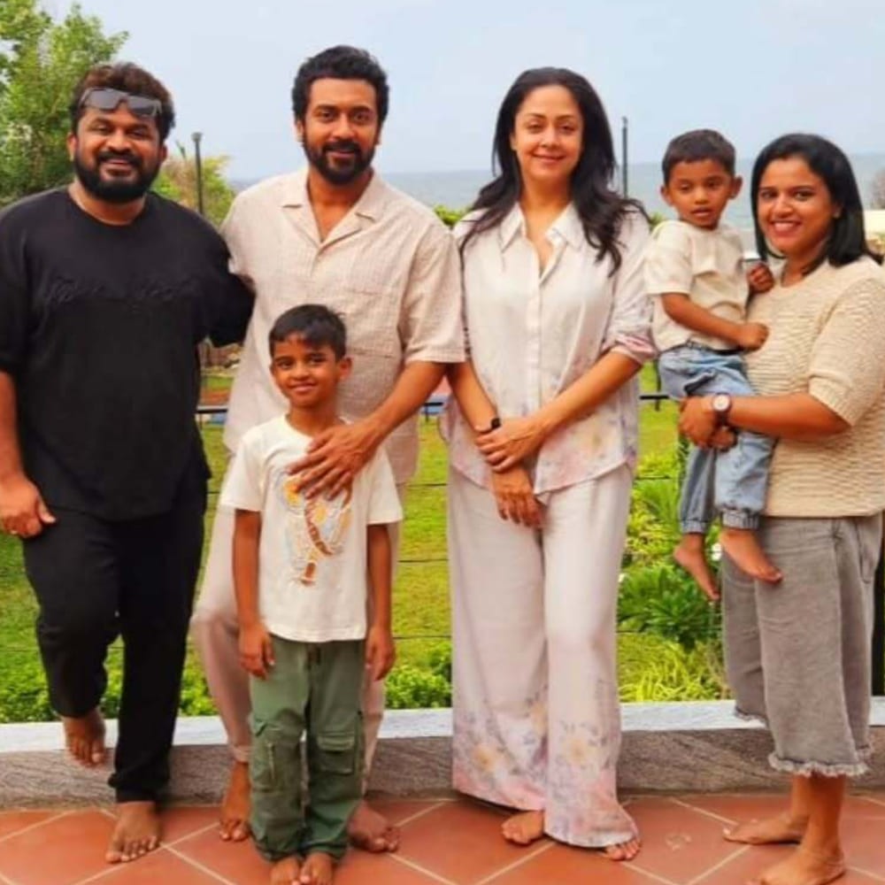 PICS: Suriya, Jyotika, Karthi celebrate success of Mohanlal's Thudarum at home with director Tharun Moorthy and family 