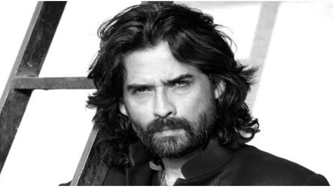 Mukul Dev passes away at 54 (Pic Courtesy: Manoj Bajpayee X) Son of Sardaar and R Rajkumar actor Mukul Dev passes away at 54: Report